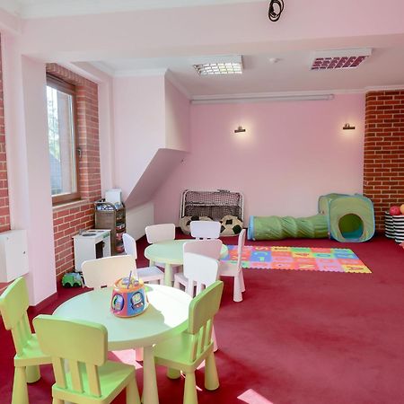 Hotel Szymbark Dış mekan fotoğraf