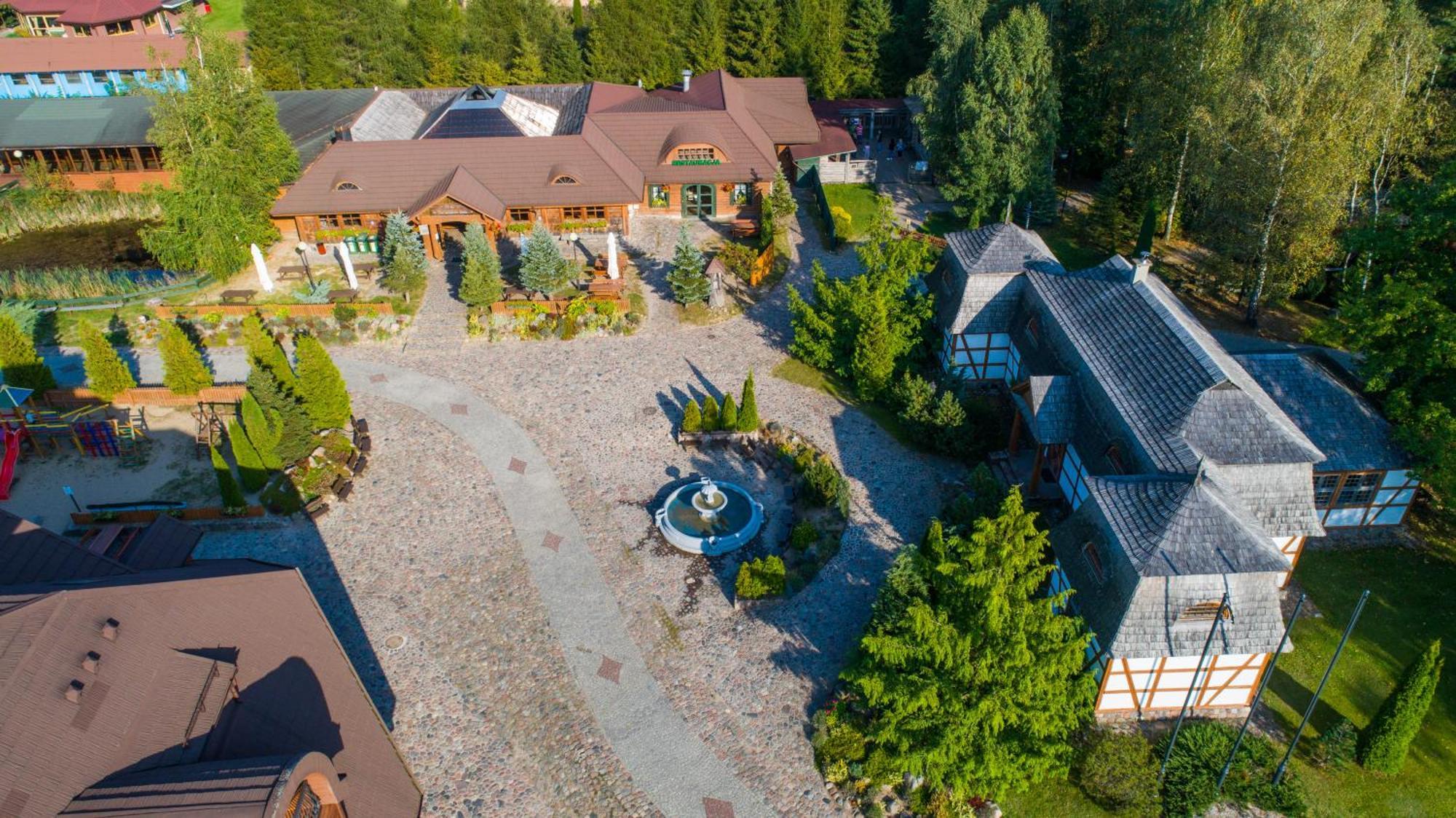 Hotel Szymbark Dış mekan fotoğraf
