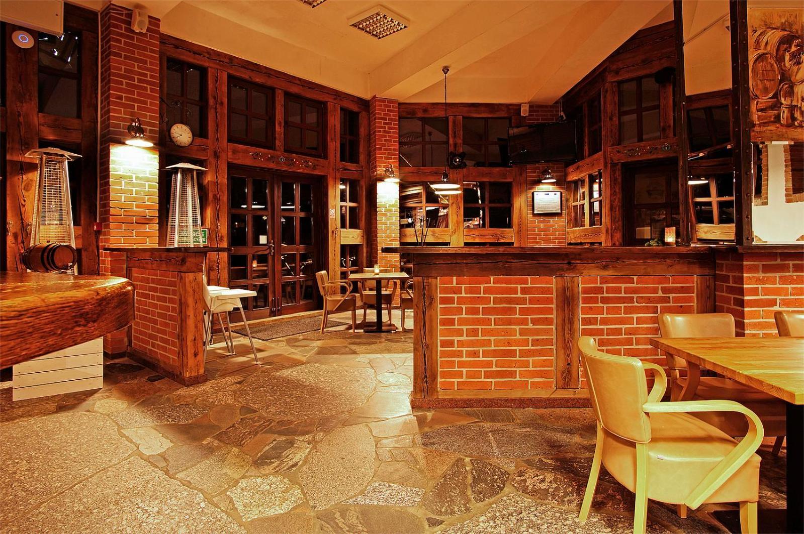 Hotel Szymbark Dış mekan fotoğraf