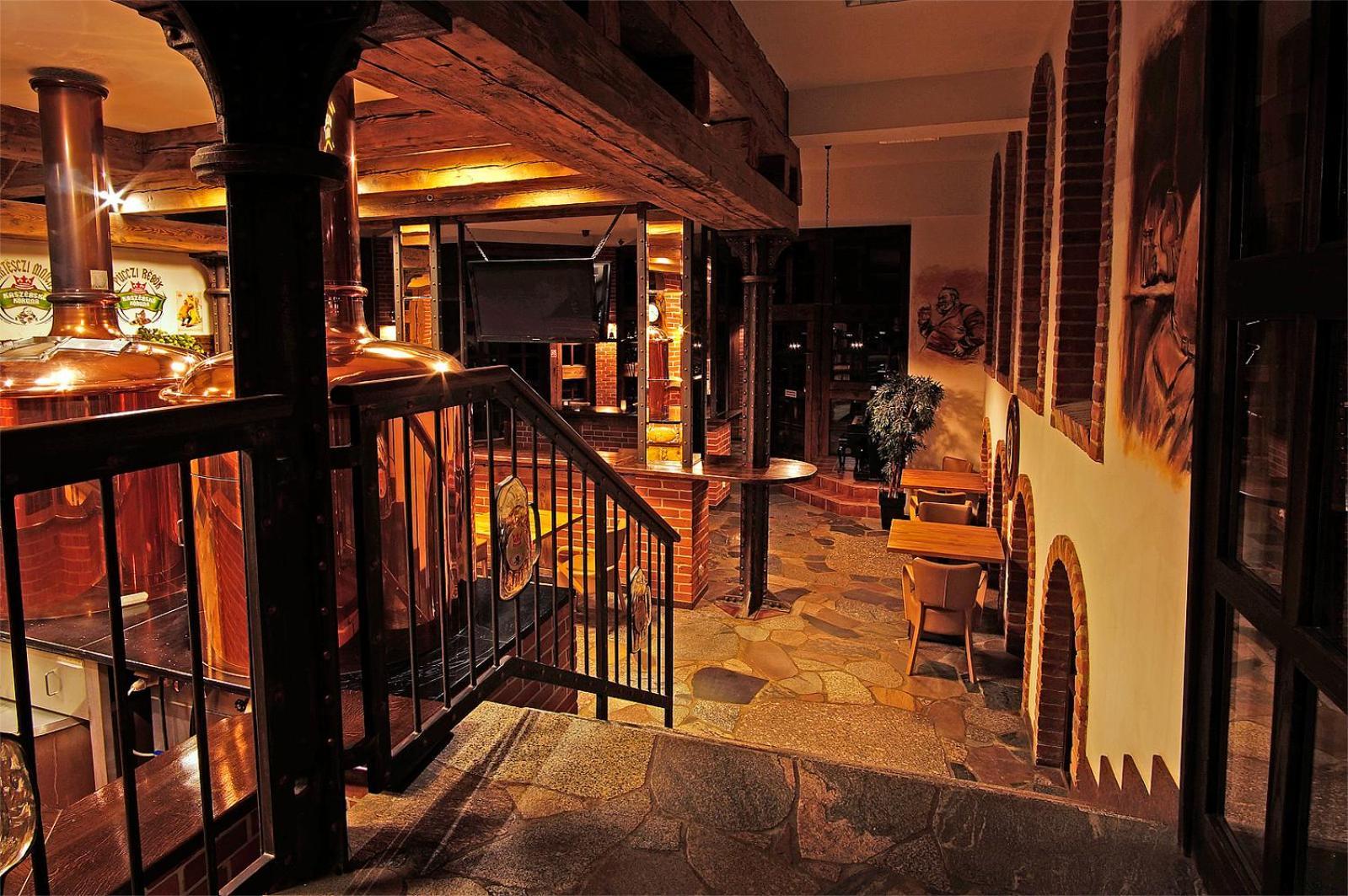 Hotel Szymbark Dış mekan fotoğraf